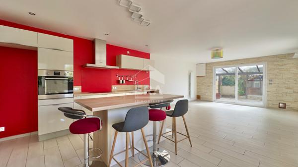 MAISON 7 PIÈCES 146M2 À ATHIS MONS, CALME ET ÉNERGIE SOLAIRE