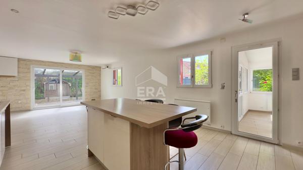 MAISON 7 PIÈCES 146M2 À ATHIS MONS, CALME ET ÉNERGIE SOLAIRE