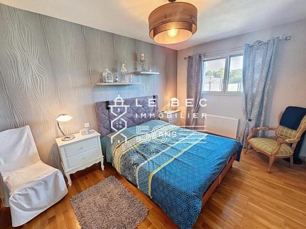 RIANTEC : Maison contemporaine avec 3 chambres et vie de plain-pied