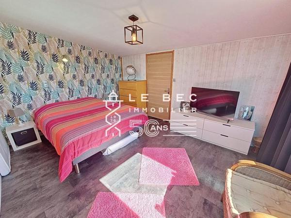 RIANTEC : Maison contemporaine avec 3 chambres et vie de plain-pied