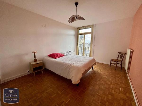 Appartement à louer 4 pièces 115.53m²