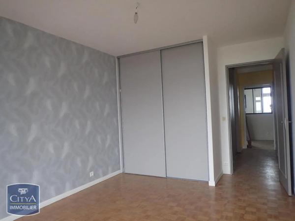 Appartement à louer 4 pièces 115.53m²