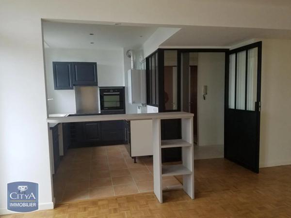 Appartement à louer 4 pièces 115.53m²