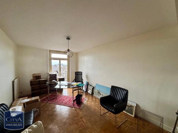 Appartement à louer 4 pièces 115.53m²