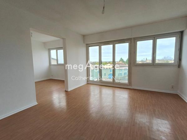 Appartement à COGNAC, 16100 - 4 pièces 82m²