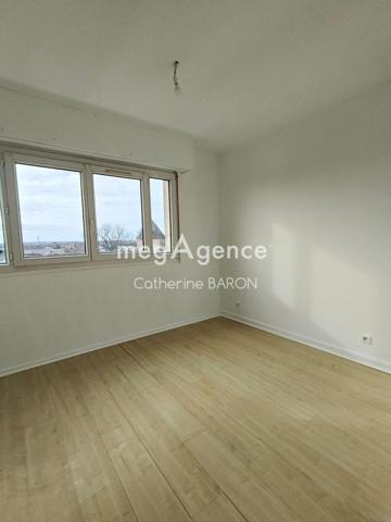 Appartement à COGNAC, 16100 - 4 pièces 82m²