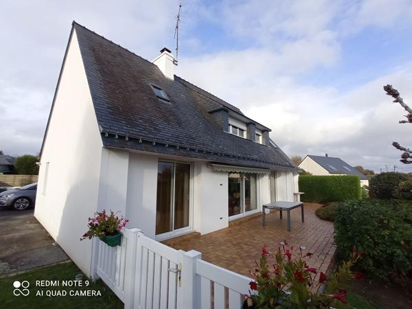 Maison tradionnelle avec belles prestations - Proche bourg de Pluneret et campagne. , Pluneret