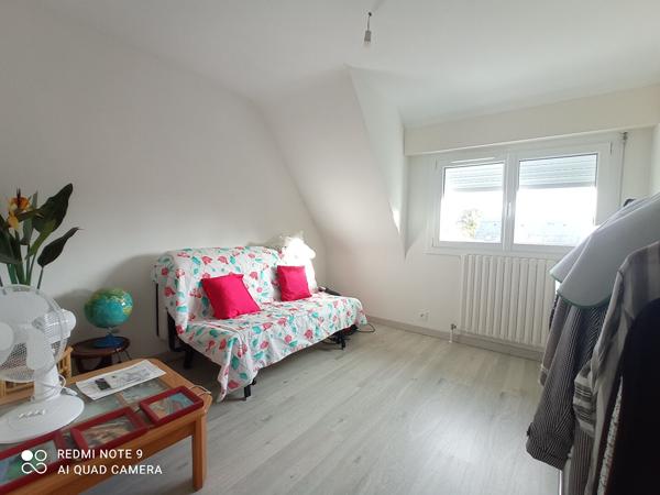 Maison tradionnelle avec belles prestations - Proche bourg de Pluneret et campagne. , Pluneret