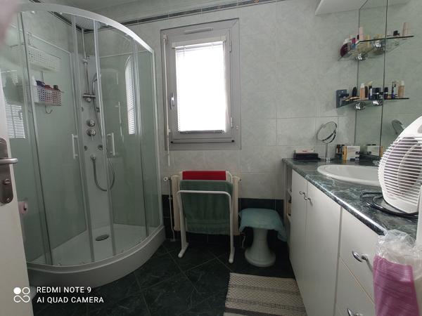 Maison tradionnelle avec belles prestations - Proche bourg de Pluneret et campagne. , Pluneret