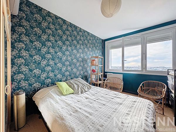 T2, Vue dégagée, Bords de Sèvre, Commerces, Ecoles, Tramway, Bus, Busway, Stationnement, Cave