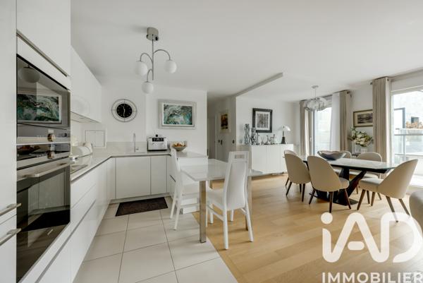 Appartement à vendre 5 pièces 109 m² Garches