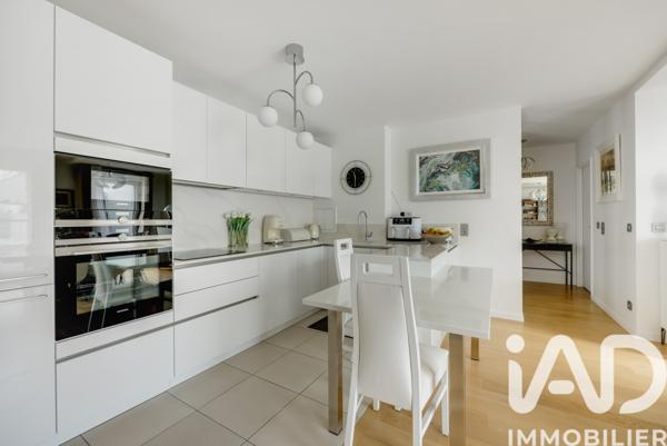 Appartement à vendre 5 pièces 109 m² Garches
