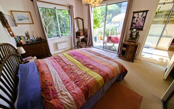 Maison à vendre    5 pièces •  Locquirec