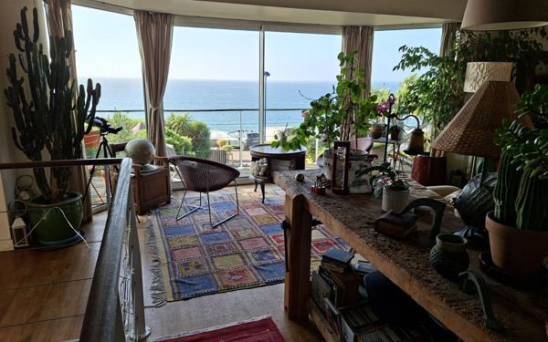 Maison à vendre    5 pièces •  Locquirec