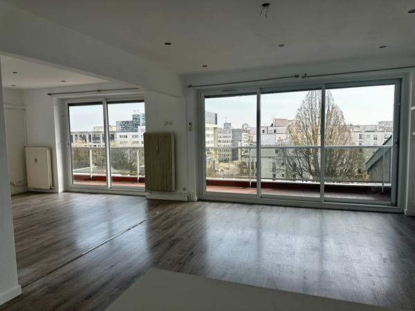 NANCY - Appartement 118 m² - Dernier étage avec balcon, garage et cave