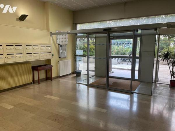 Appartement à Vendre à Rouen (76000) en Seine-Maritime (76)