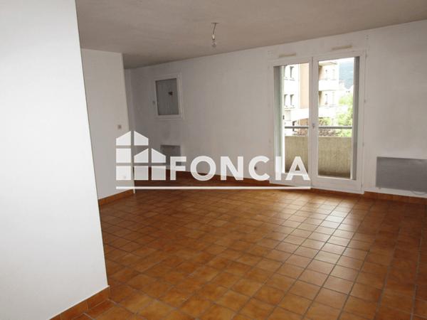 Location Studio 31.05 m² - 26 RUE FELIX ESCLANGON Grenoble 38000