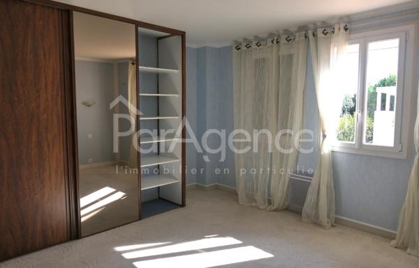 Local commercial et logement - Immeuble de rapport