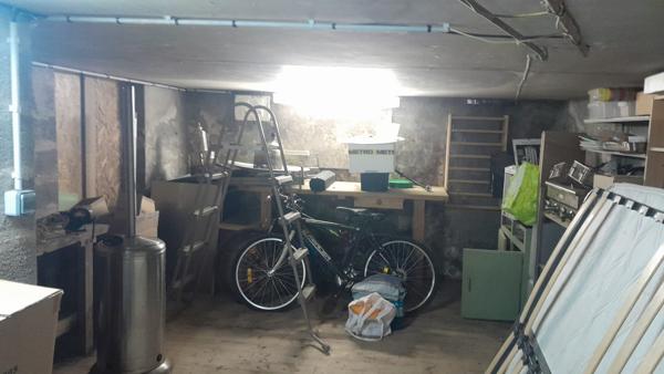 ROCHEFORT -  Pavillon 3 chambres avec jardin, garage et sous-sol