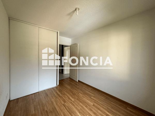 Location Appartement 2 pièces 35.84 m² - 38 RUE DU DOCTEUR HENRI BRACHET Albertville 73200