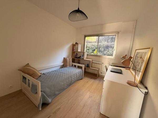 A VENDRE APPARTEMENT 3 PIECES VUE MER CAGNES SUR MER