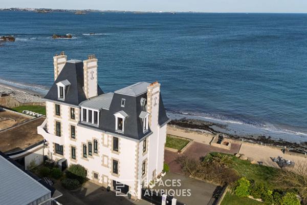 Demeure de prestige vue mer avec accès privé à la plage