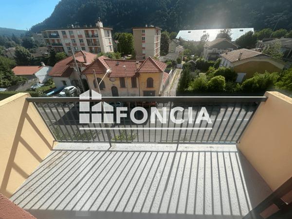 Location Appartement 3 pièces 72.56 m² - 56 BOULEVARD VICTOR HUGO Digne Les Bains 04000