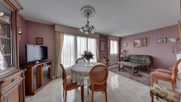 Maison Noisy Le Sec 8 pièce(s) 128 m² + 74 m² de garage