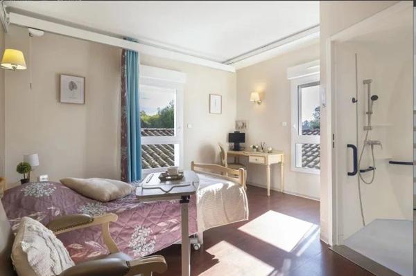 INVESTISSEMENT LOCATIF – Jonzac – Résidence EHPAD Résidence du Bourg Nouveau – 6.55 % de rentabilité
