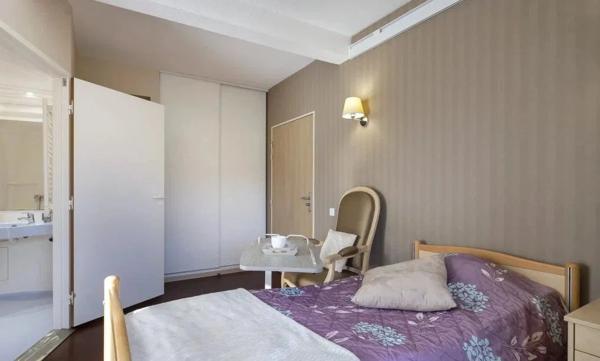 INVESTISSEMENT LOCATIF – Jonzac – Résidence EHPAD Résidence du Bourg Nouveau – 6.55 % de rentabilité