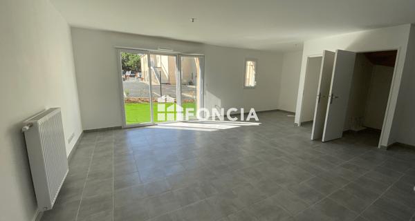 Location Maison 4 pièces 81.2 m² - Bédarrides 84370
