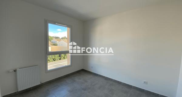 Location Maison 4 pièces 81.2 m² - Bédarrides 84370