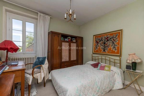 Vente                                                      Maison
                        
                     4 pièces                      116 m2                     à Les Avenières Veyrins-Thuellin