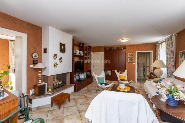 Vente                                                      Maison
                        
                     4 pièces                      116 m2                     à Les Avenières Veyrins-Thuellin