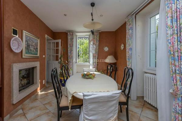Vente                                                      Maison
                        
                     4 pièces                      116 m2                     à Les Avenières Veyrins-Thuellin