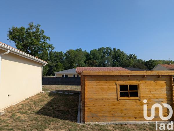 Maison à vendre 5 pièces 109 m² Saint-Seurin-sur-l'Isle