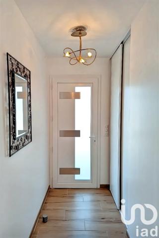 Maison à vendre 5 pièces 109 m² Saint-Seurin-sur-l'Isle