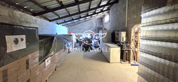 Propriété de caractère avec domaine viticole en AOP Costières de Nîmes