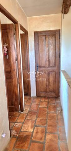 Propriété de caractère avec domaine viticole en AOP Costières de Nîmes