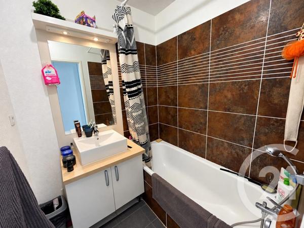 Appartement T2 à vendre  2 pièces - 41,63 m 2   PINS JUSTARET  - 31