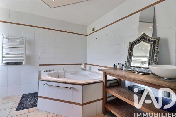 Appartement à vendre 3 pièces 74,45 m² Marseille 10