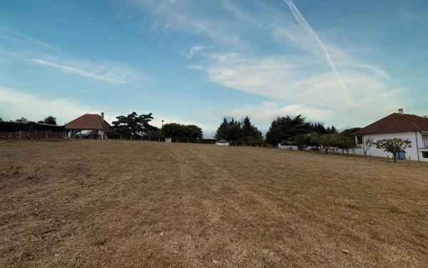 Terrain à vendre    Glandon