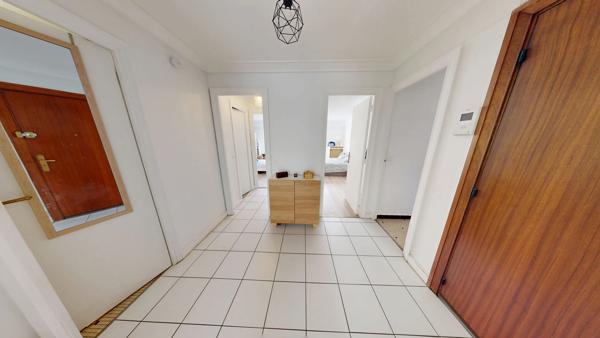 ASNIÈRES-SUR-SEINE - GARE - SUPERBE 3 PIÈCES DE 74 M²