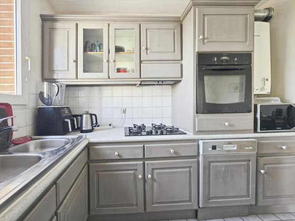 Appartement à vendre 3 pièces, T3, 68 m2 GUYANCOURT (78)