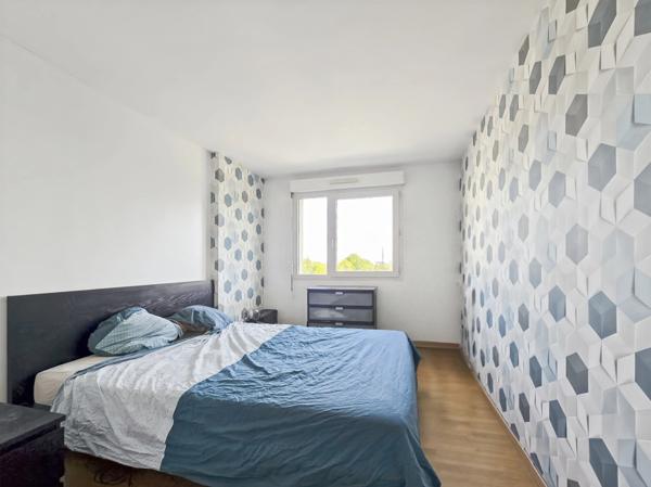 Appartement à vendre 3 pièces, T3, 68 m2 GUYANCOURT (78)