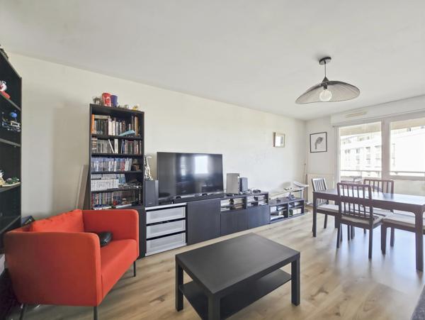 Appartement à vendre 3 pièces, T3, 68 m2 GUYANCOURT (78)