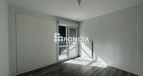Location Appartement 3 pièces 68 m² - Neuville-sur-saône 69250