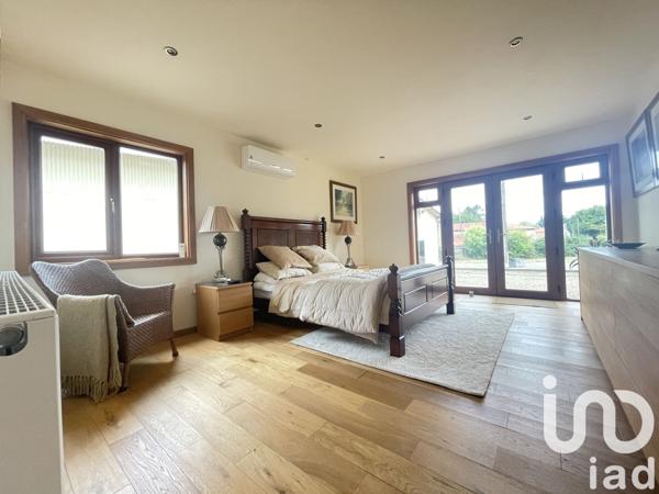 Maison à vendre 7 pièces 200 m² Château-Garnier