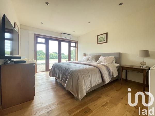 Maison à vendre 7 pièces 200 m² Château-Garnier