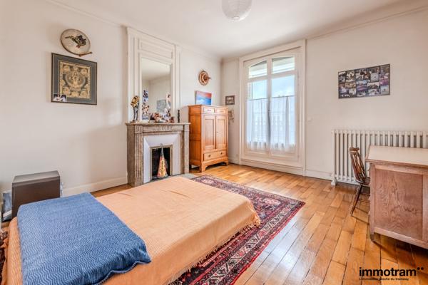 Vente Appartement 240m 2 - 5 chambre(s) - La Madeleine, Botanique • Réf. VA26627